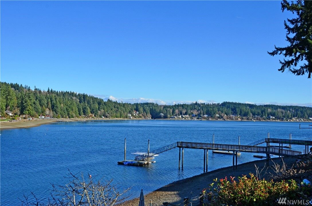 Property Photo:  3213  White Cloud Avenue NW  WA 98335 