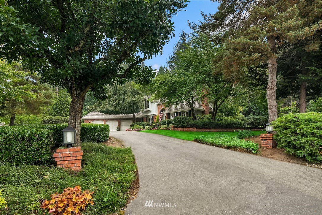 Property Photo: 22505 NE 166th Street WA 98077