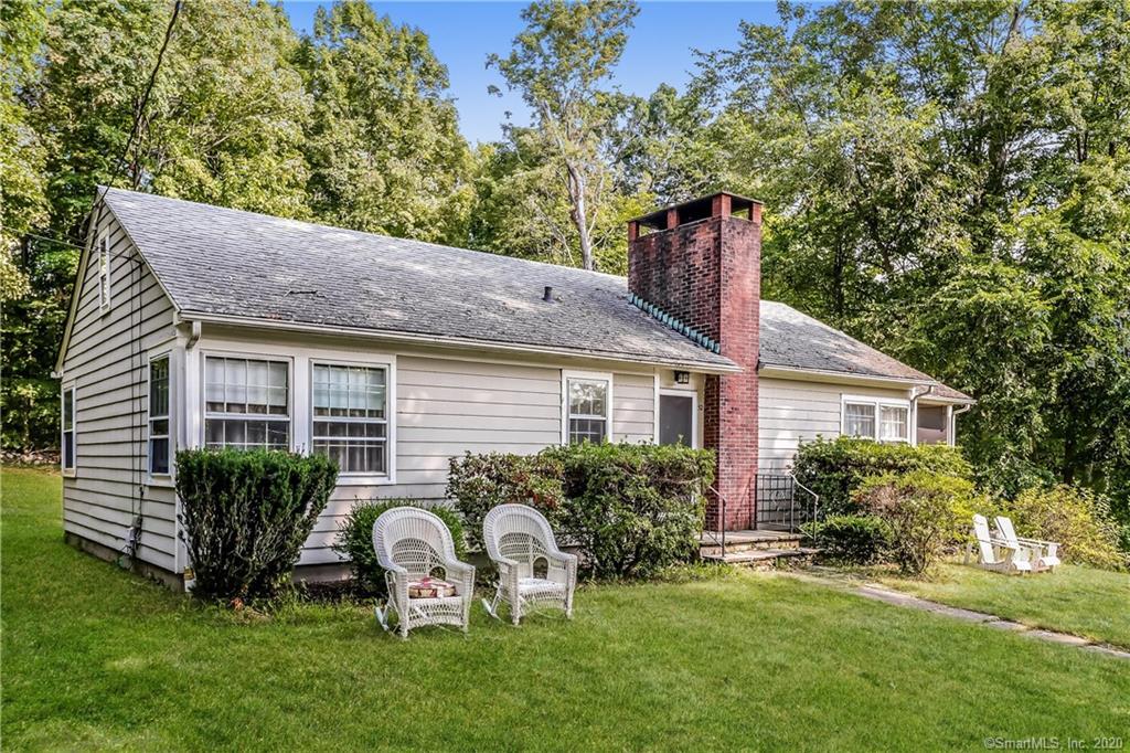 Property Photo:  52 Marwick Manor  CT 06776 