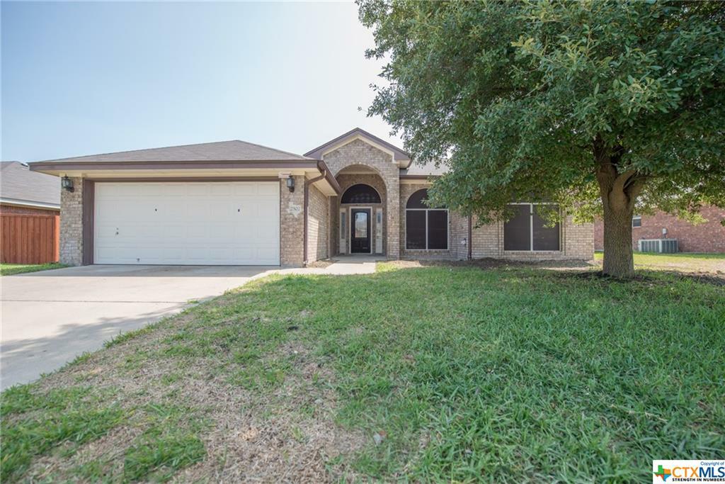 Property Photo:  2502 Wisteria Lane  TX 76549 