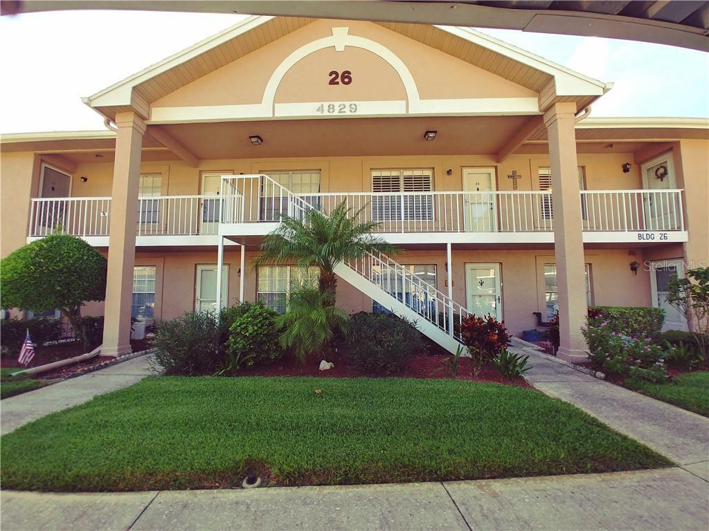 Property Photo:  4829 Sunnybrook Drive 23  FL 34653 