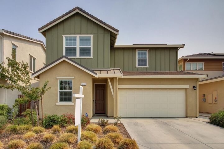 9689 Oak Reserve Lane  Elk Grove CA 95758 photo