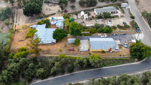 Property Photo: 752 Busch Drive CA 92081