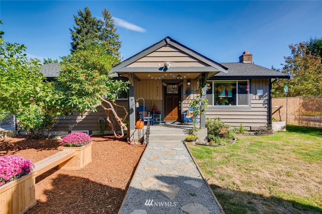 Property Photo: 8856 30th Avenue SW WA 98126