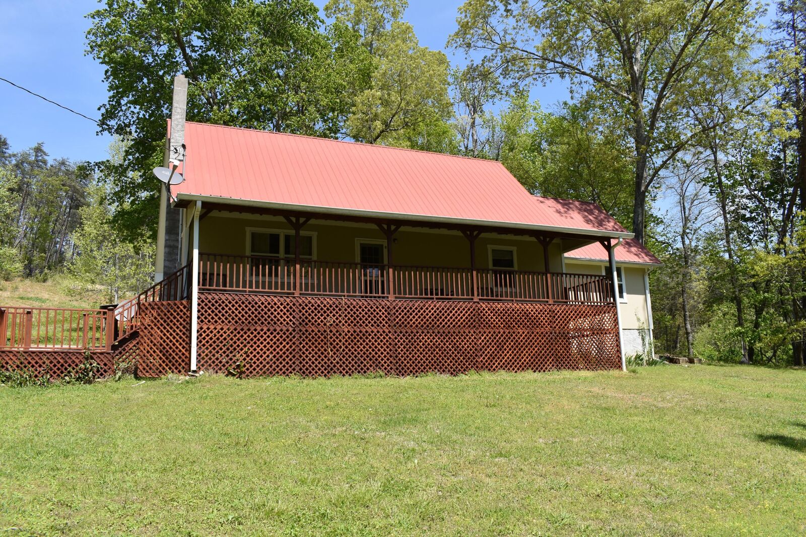 Property Photo:  192 Co Rd 688  TN 37303 