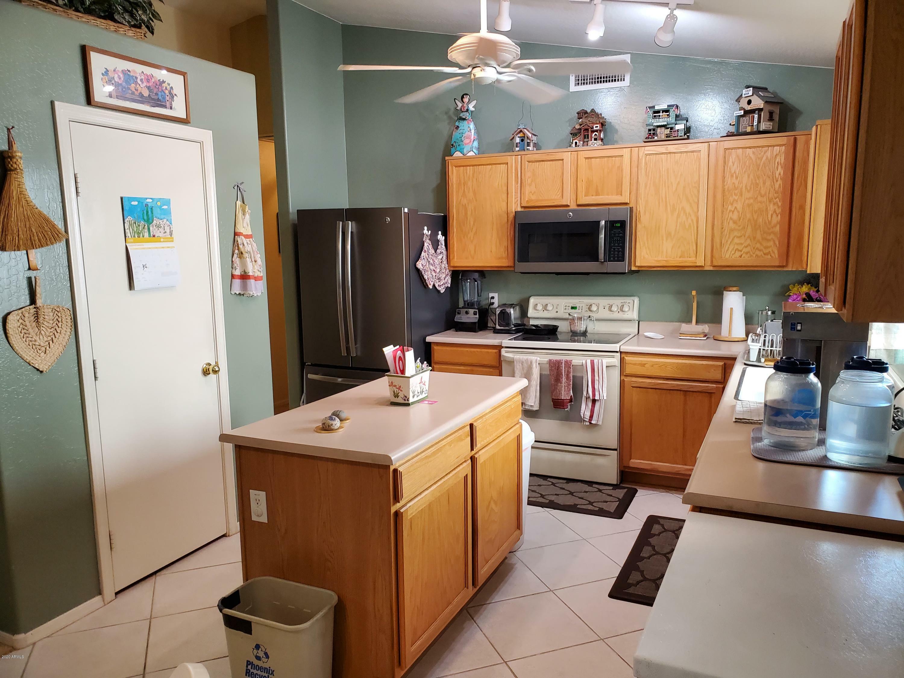 Property Photo: 22827 N 24th Street AZ 85024