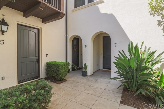 Property Photo:  3250 S Westmont Lane 6  CA 91761 