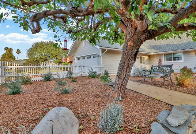 Property Photo:  1878 Wellesley Drive  CA 91360 