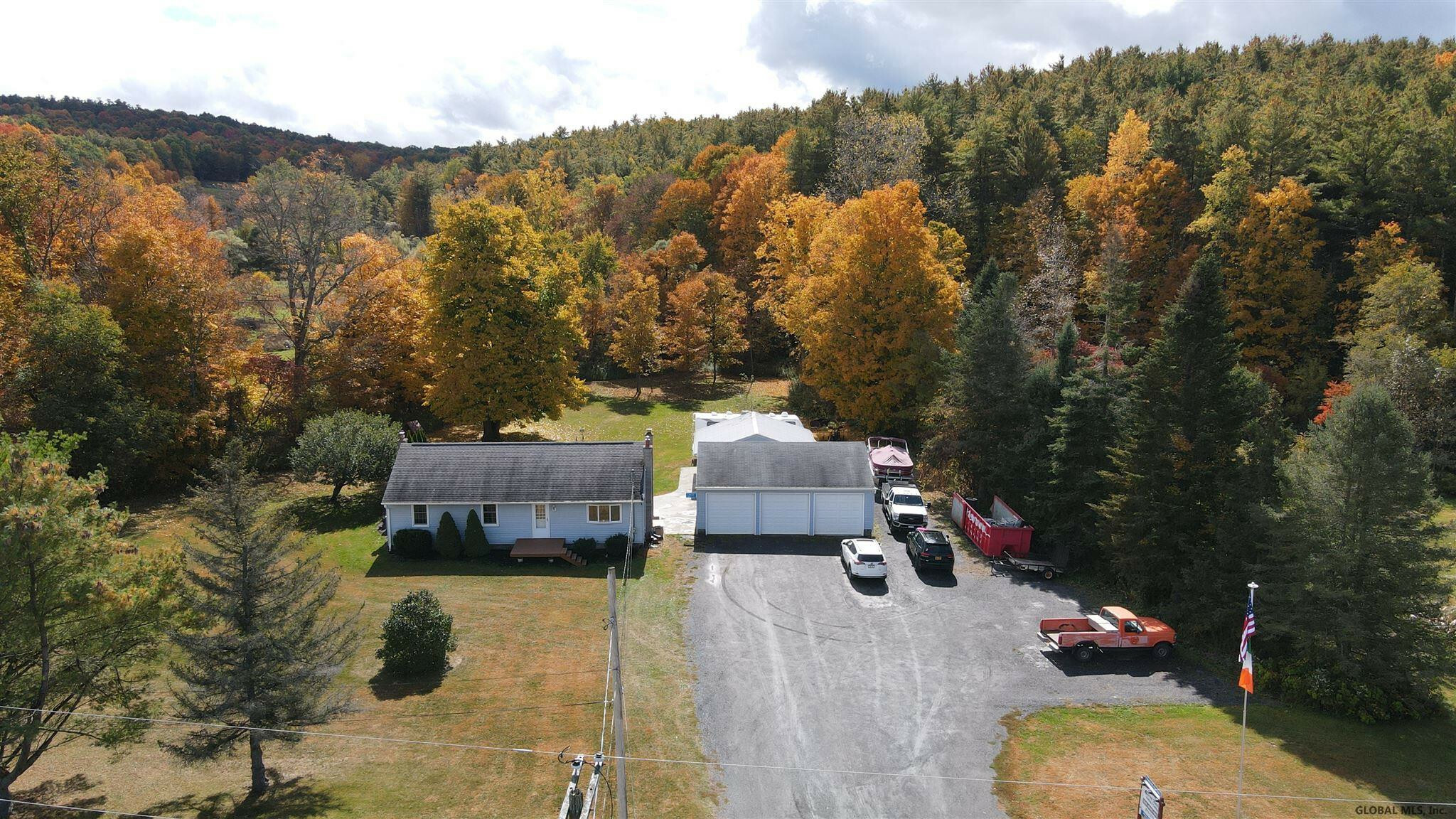 Property Photo:  749 Pleasant Valley Road  NY 12023 