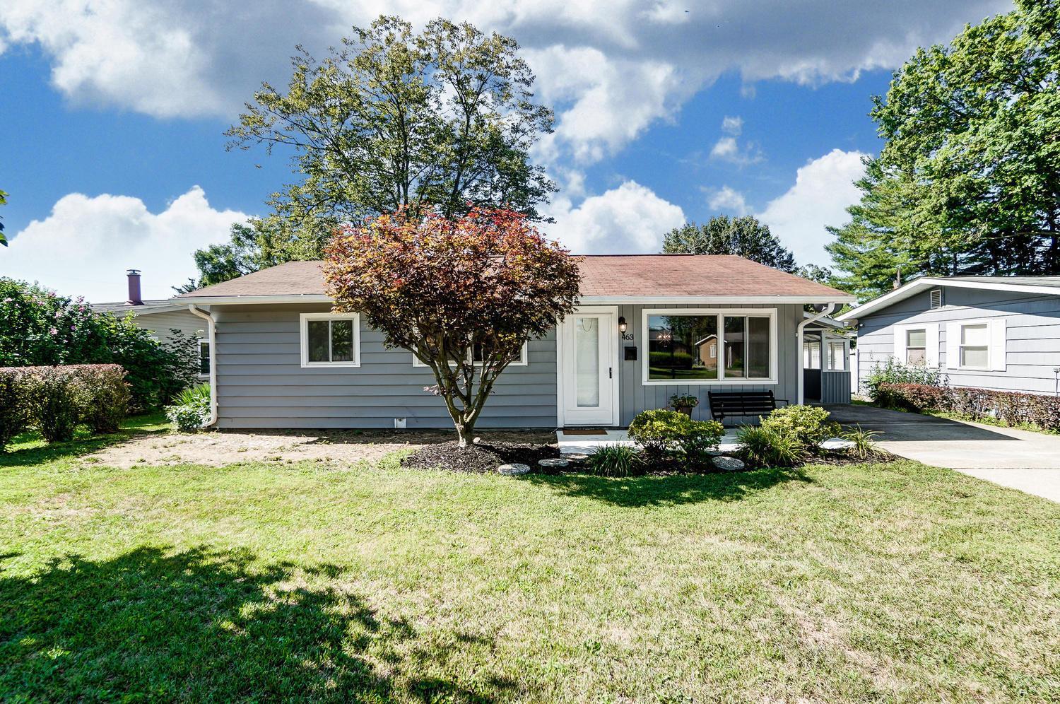 Property Photo: 463 Deerfield Drive OH 43055