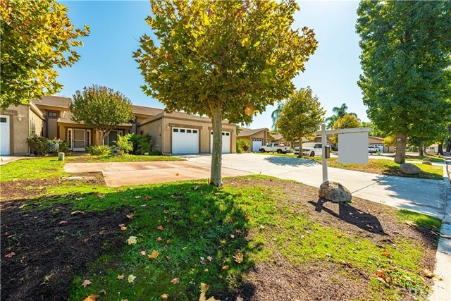 Property Photo:  30156 Yellow Feather Drive  CA 92587 