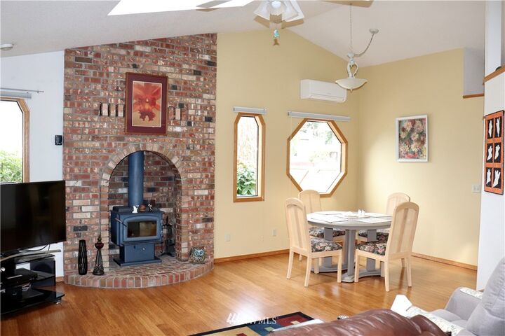 Property Photo: 670 NW Mizzen Drive WA 98277