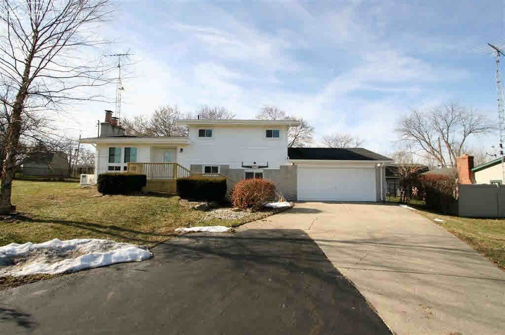 Property Photo:  10446 Linden Road  MI 48439-9351 