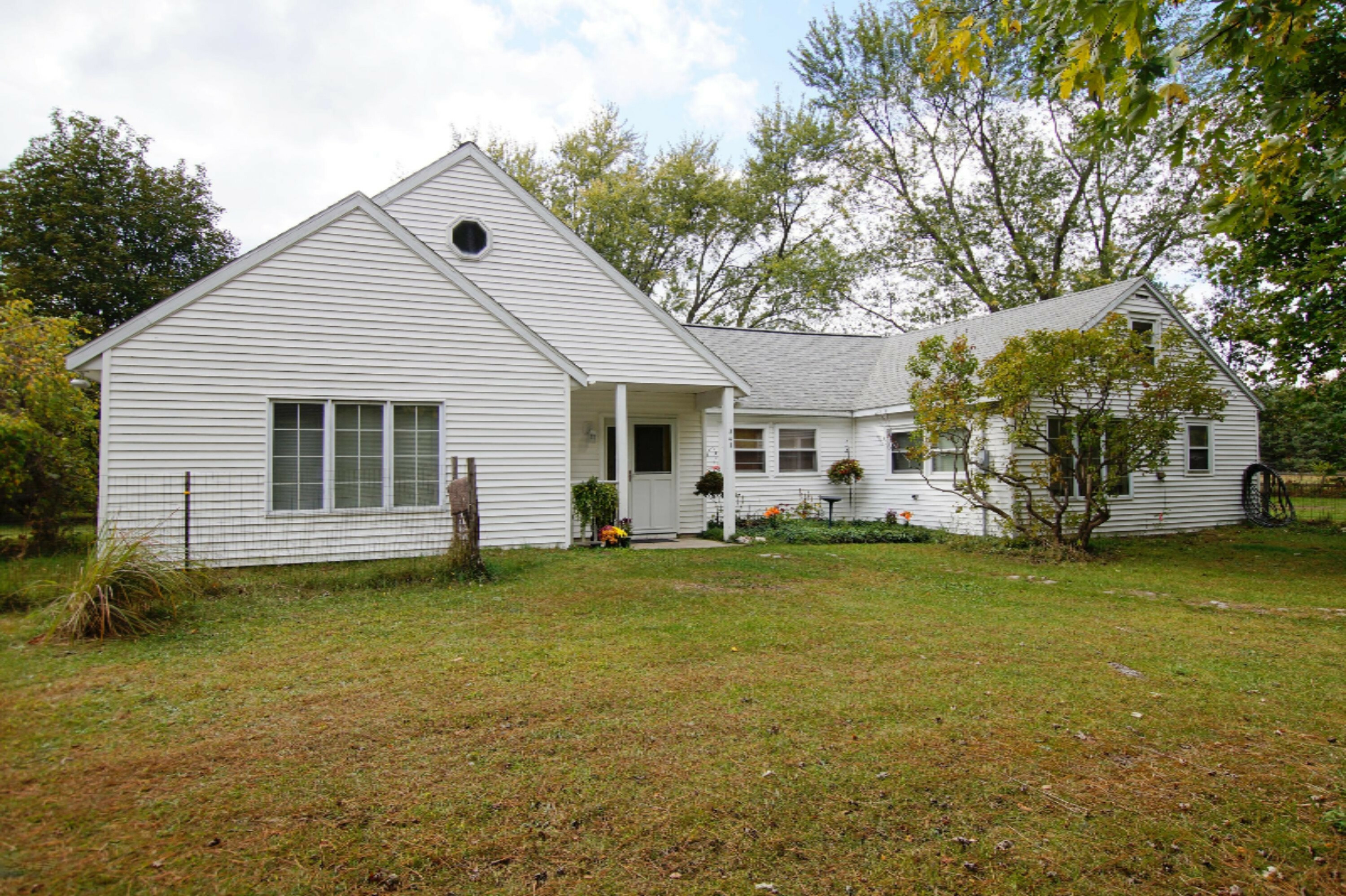 Property Photo:  1347 S Mill Iron Road  MI 49442 