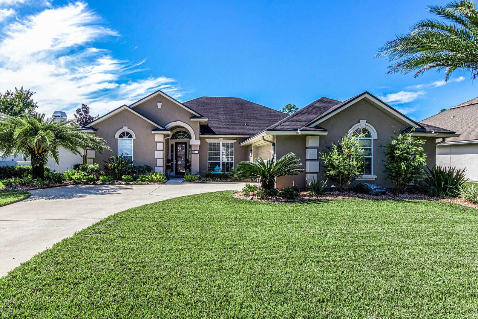 Property Photo: 2341 Country Side Drive FL 32003