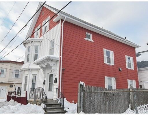 Property Photo:  120 Crosby St  MA 01852 