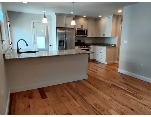 Property Photo: 37 Porter St 2 MA 02141