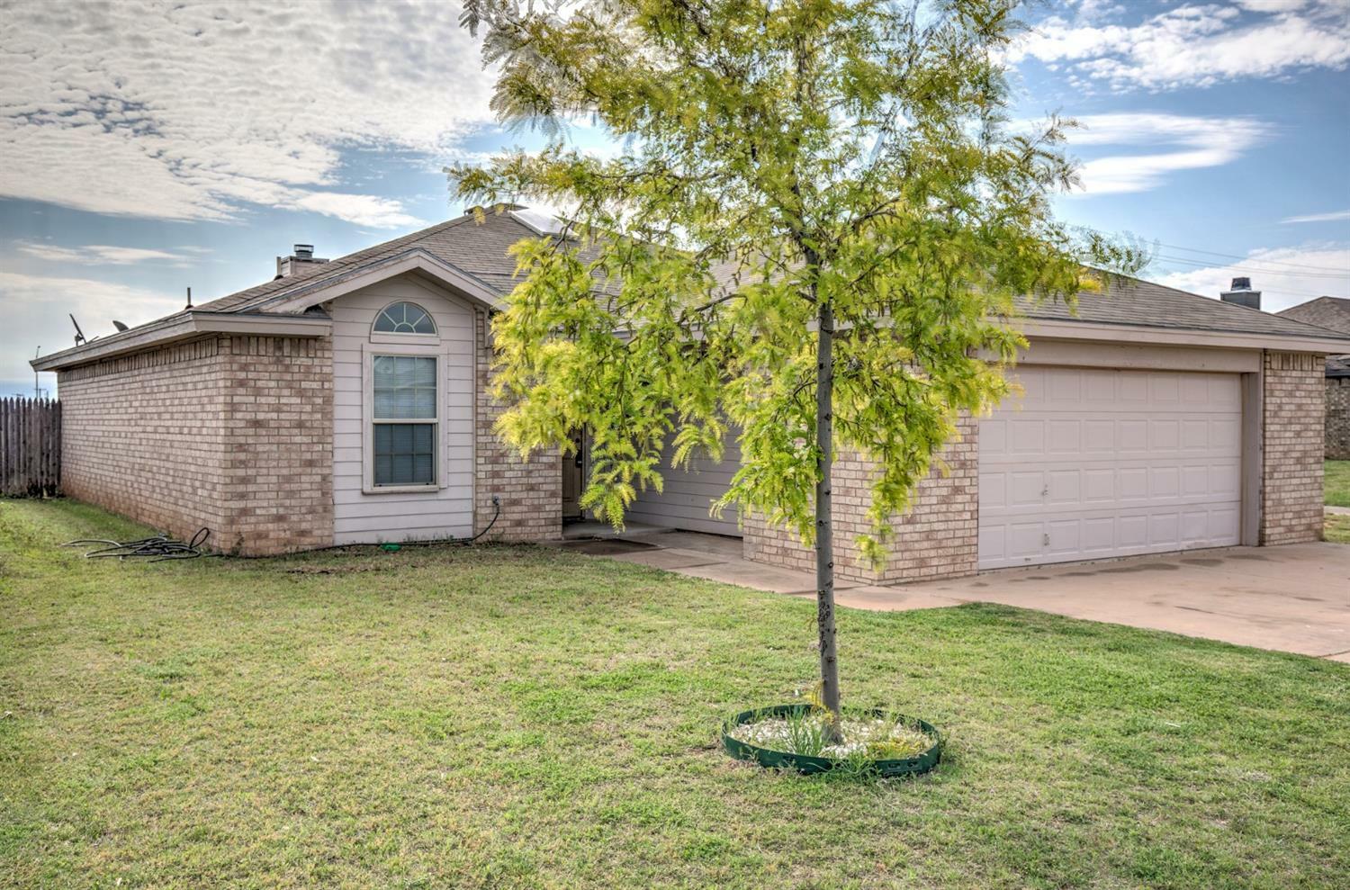 Property Photo:  7803 Ave J  TX 79423 