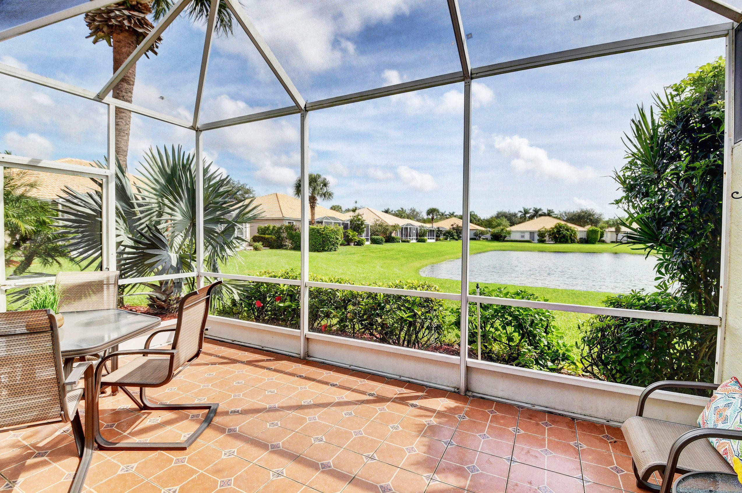 Property Photo:  10609 Royal Caribbean Circle  FL 33437 