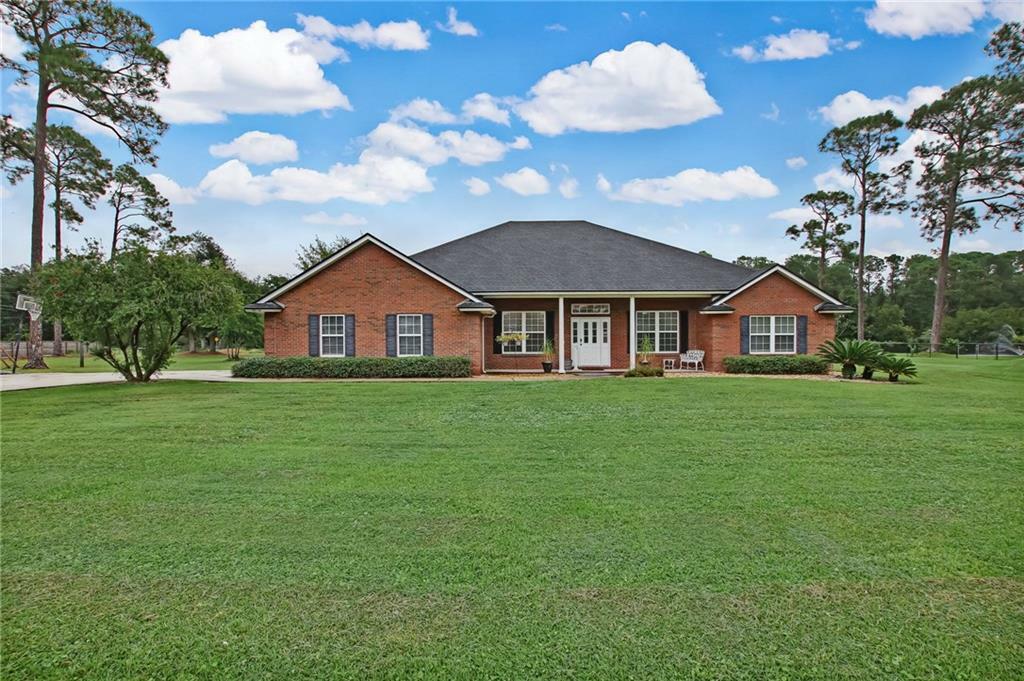 Property Photo:  95110 Oelsner Drive  FL 32034 