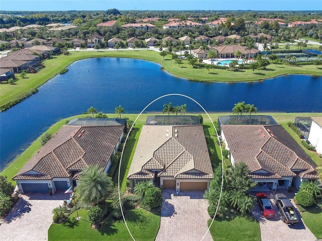 Property Photo: 6744 Wild Lake Terrace FL 34212