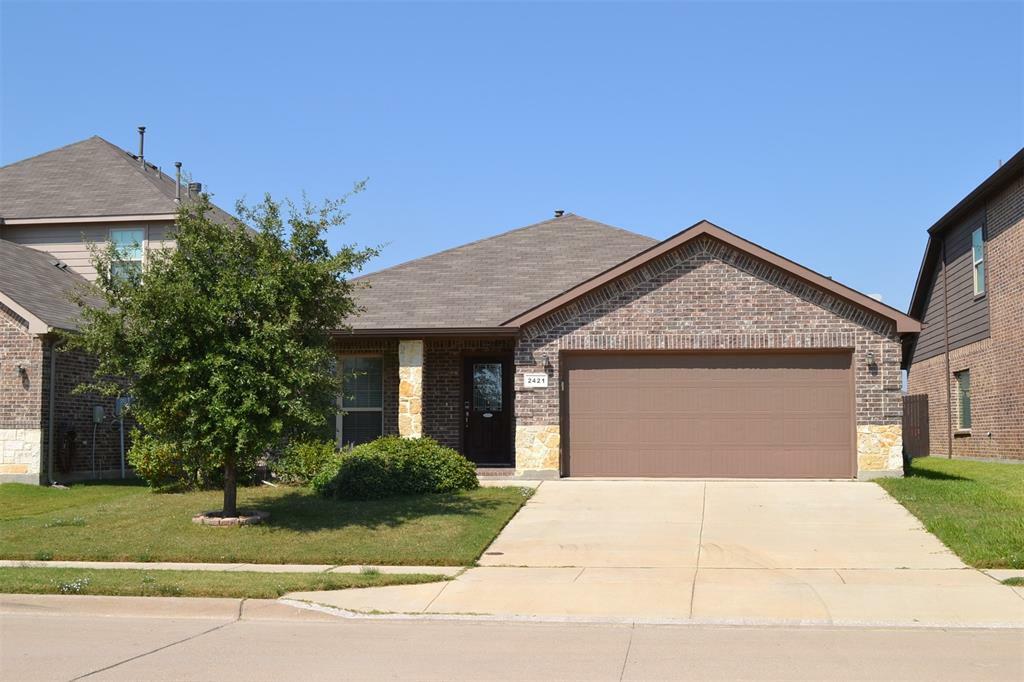 Property Photo: 2421 Half Moon Bay Lane TX 76177