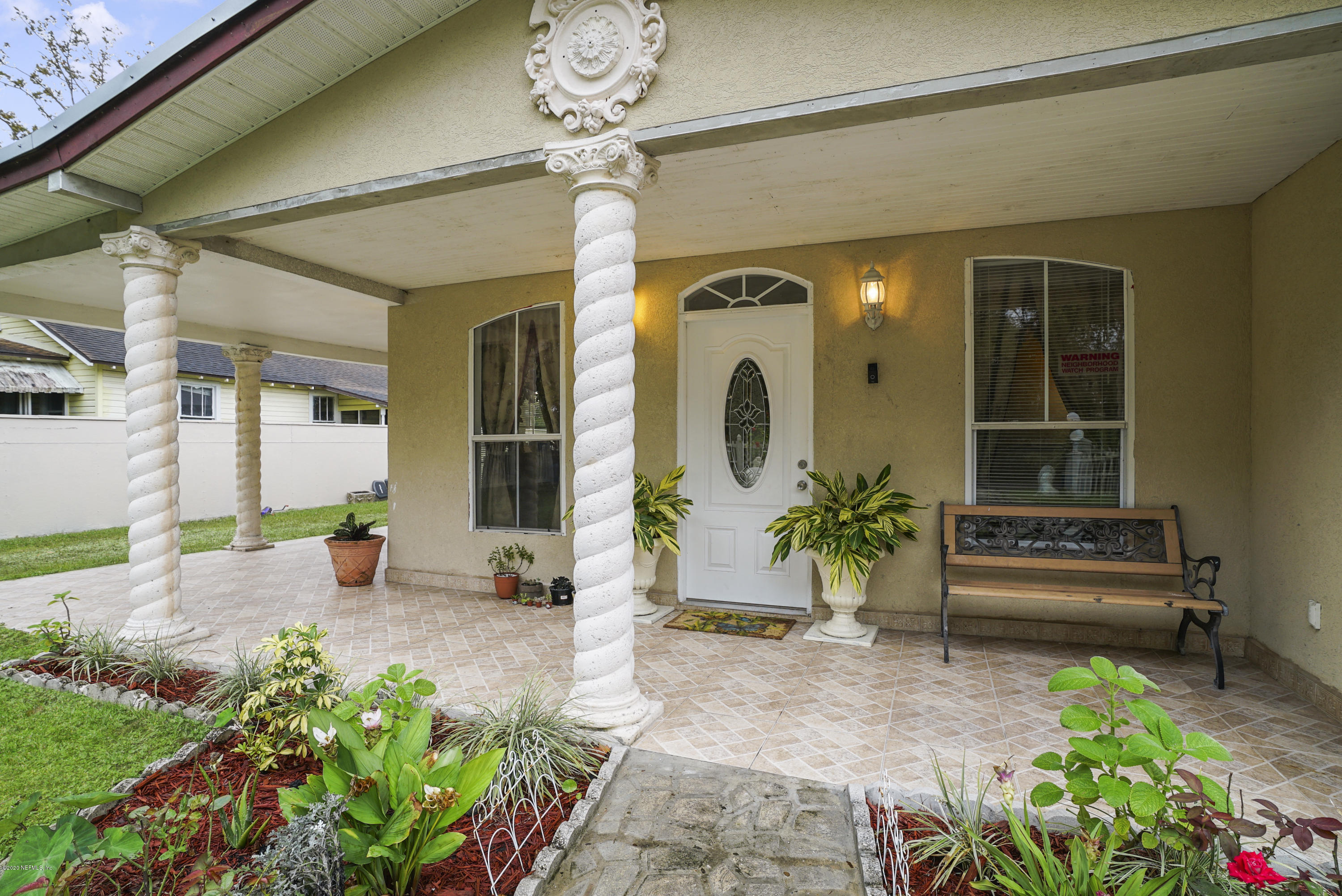 Property Photo: 12576 Desoto Street FL 32218