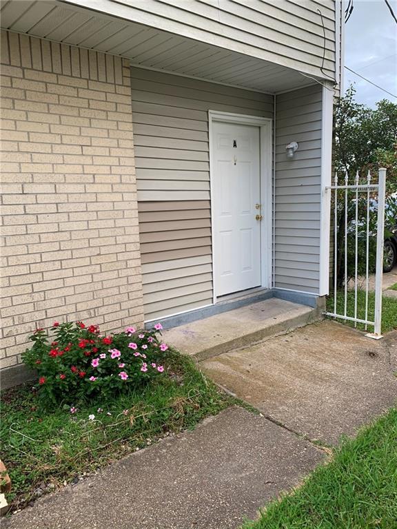 Property Photo:  3604 Delaware Avenue A  LA 70065 