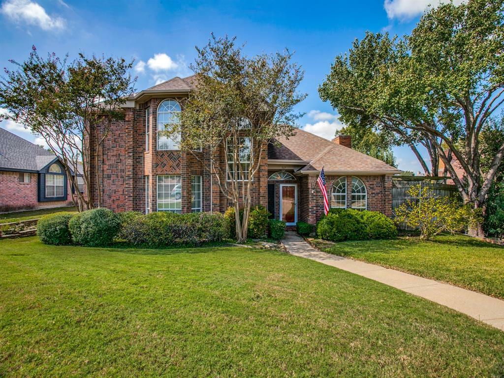 Property Photo:  805 Brees Drive  TX 75115 