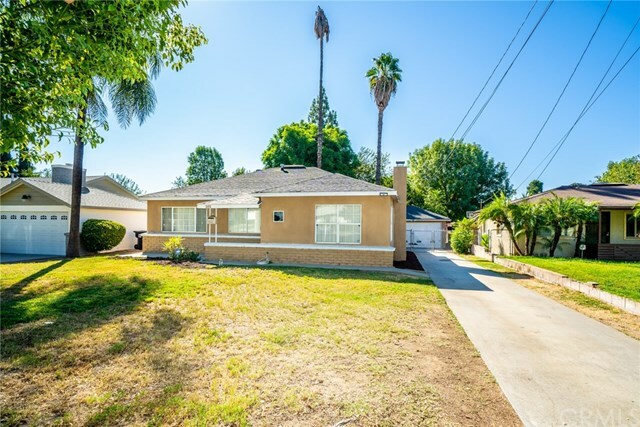 Property Photo:  565 E 28th Street  CA 92404 