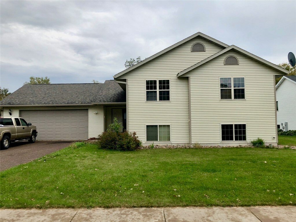Property Photo: 4827 Running Deer Drive WI 54703