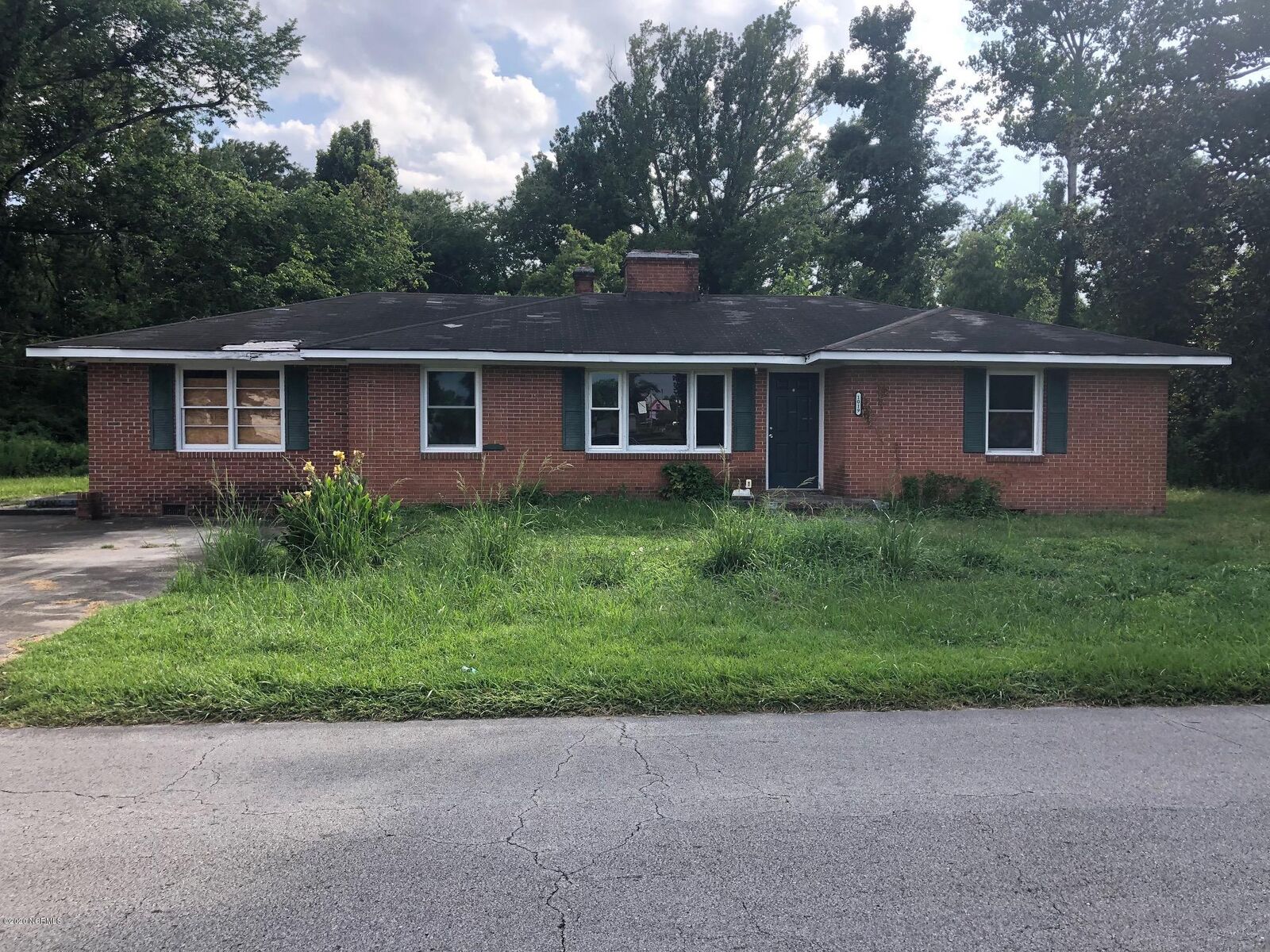 Property Photo: 1019 F Street NC 28560