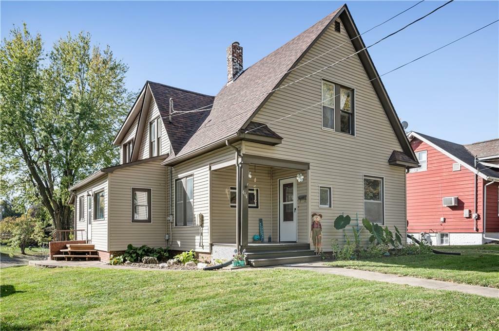 Property Photo:  416 College Hill Avenue  IA 52577 