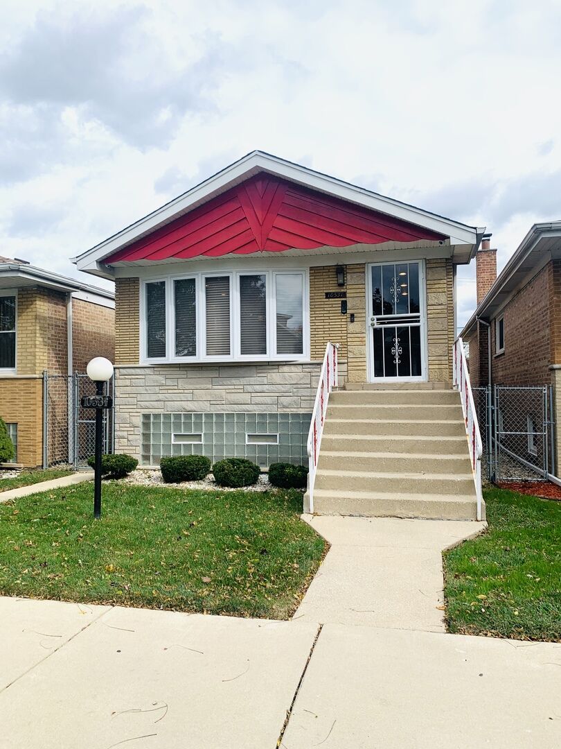 Property Photo:  10531 South Green Street  IL 60643 