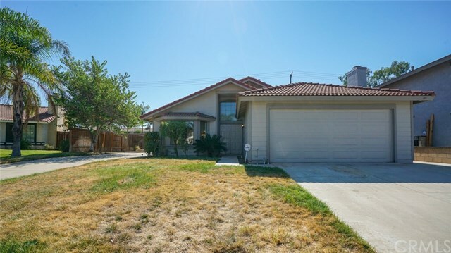 Property Photo:  26437 Walker Pass Drive  CA 92555 