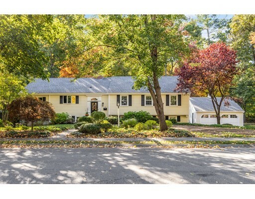 Property Photo:  5 Candlewood Road  MA 01940 