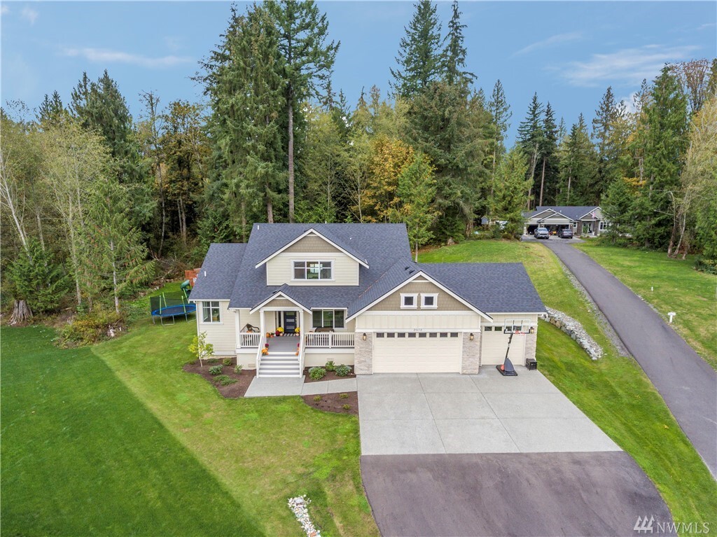 Property Photo: 28612 74th Dr NE WA 98223