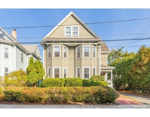 Property Photo:  127 Rockland Avenue  MA 02148 