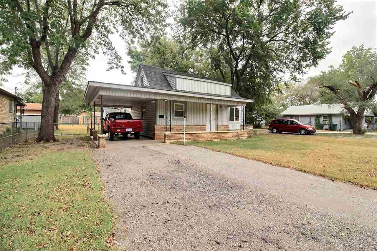 Property Photo:  1206 S Martinson  KS 67213 