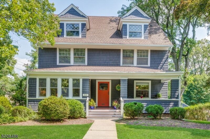 Property Photo: 612 Ridgewood Rd NJ 07040