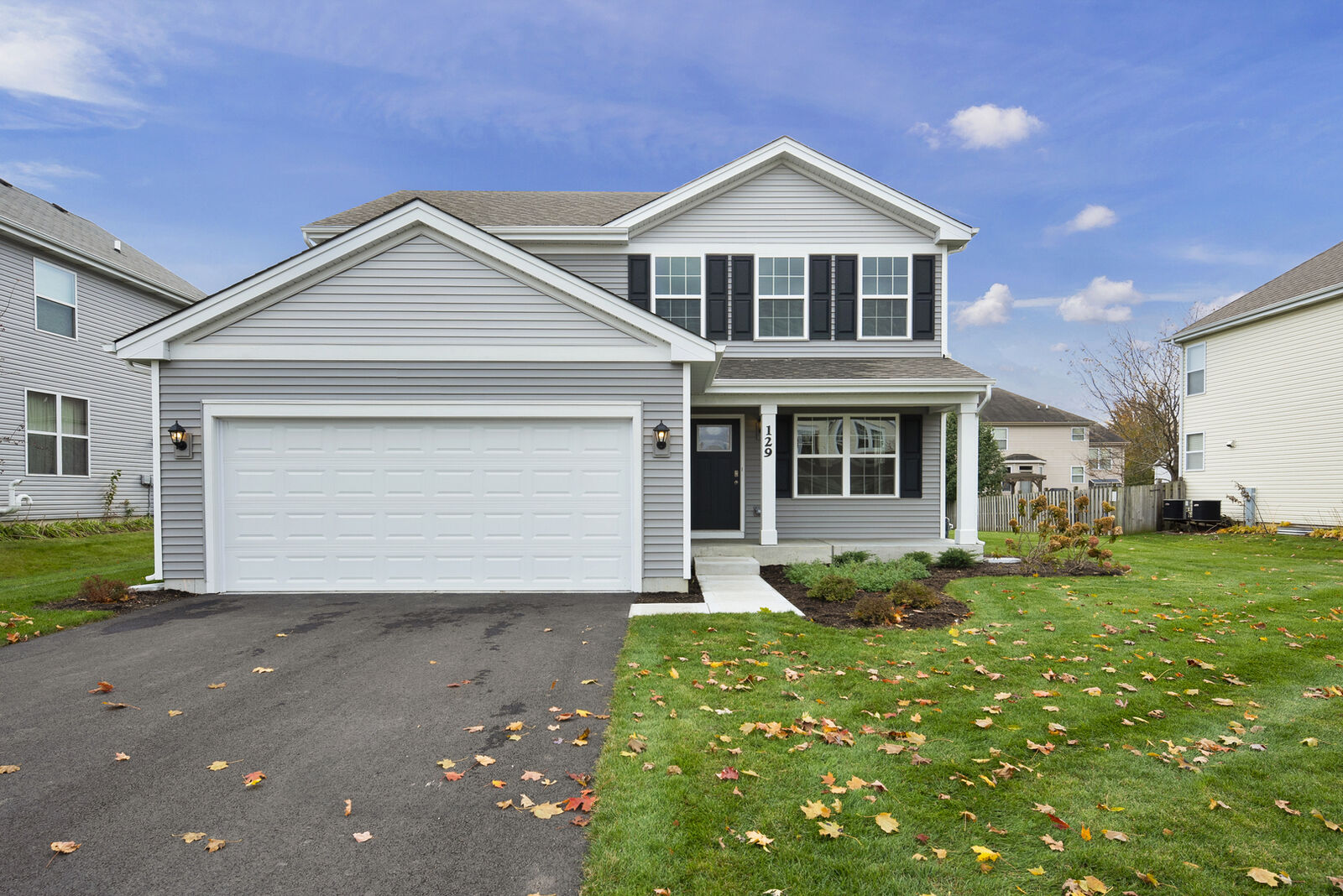 Property Photo:  343 Hemlock Lane  IL 60543 
