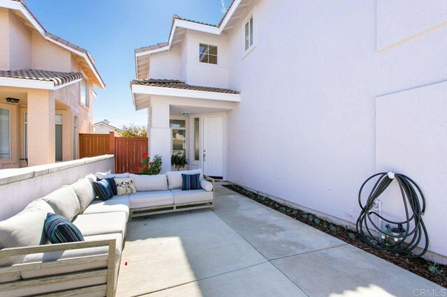 Property Photo:  2421 Starlight Glen  CA 92026 