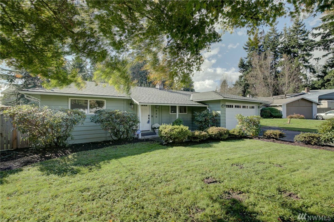 Property Photo:  320 134th Place SW  WA 98208 