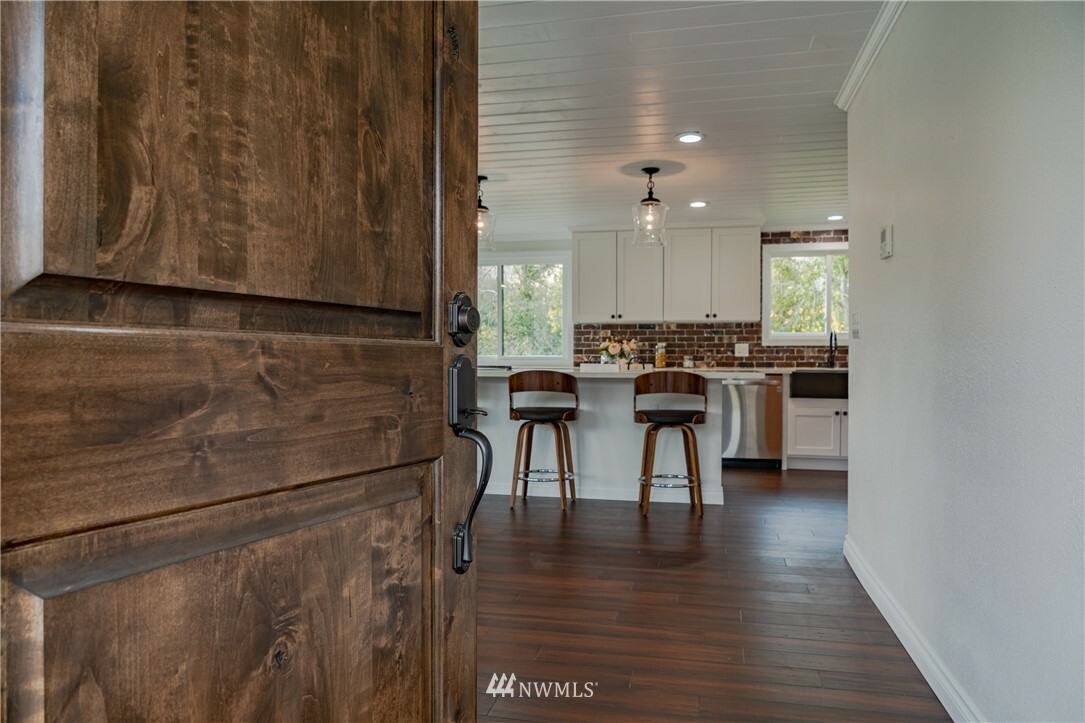 Property Photo: 2103 Lower Monitor Road WA 98836