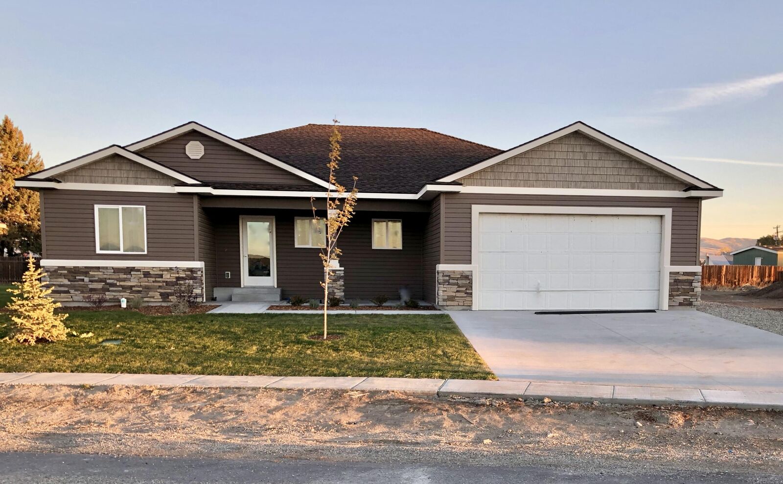 Property Photo: 105 Greenfield Way ID 83320