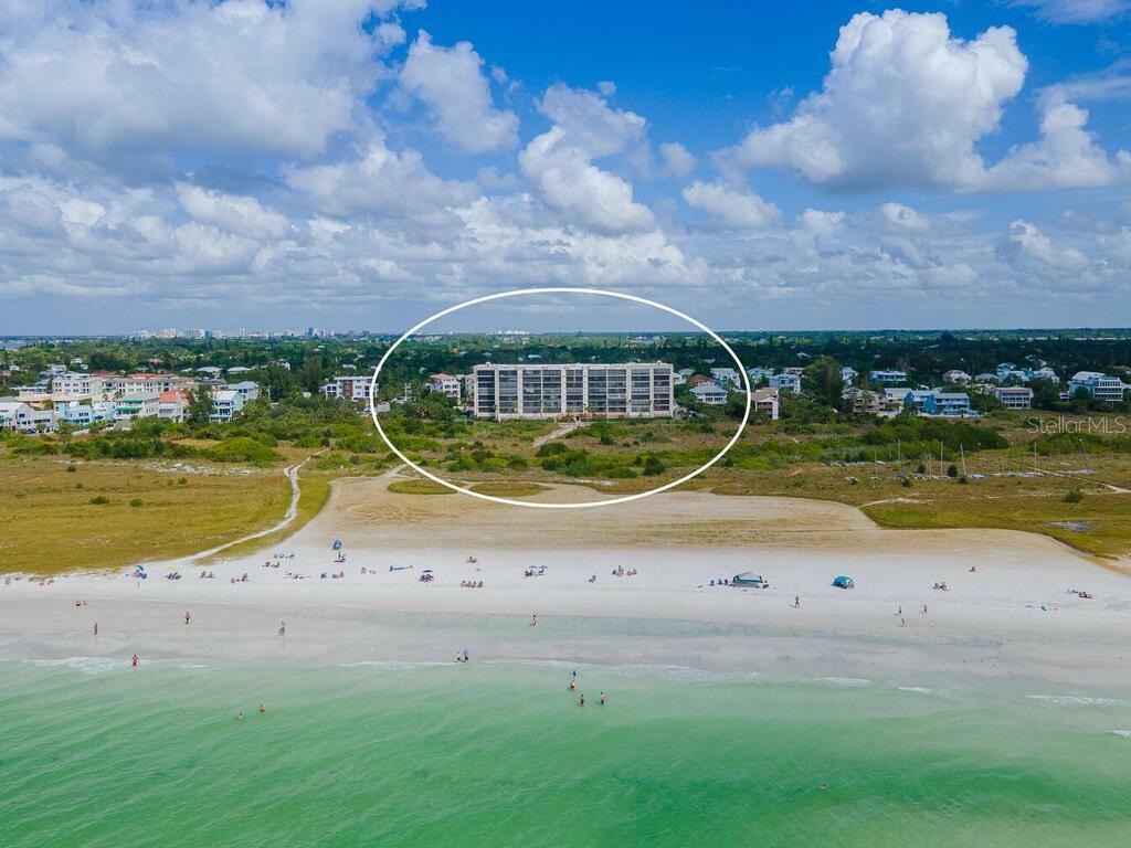 Property Photo:  420 Beach Road 803  FL 34242 