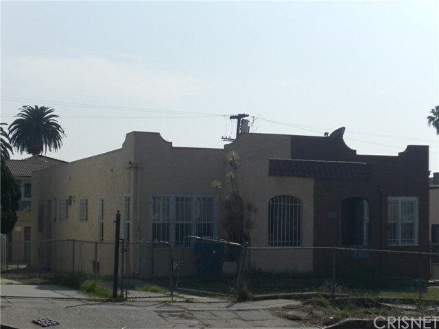 4460 Maplewood Avenue  Los Angeles CA 90004 photo