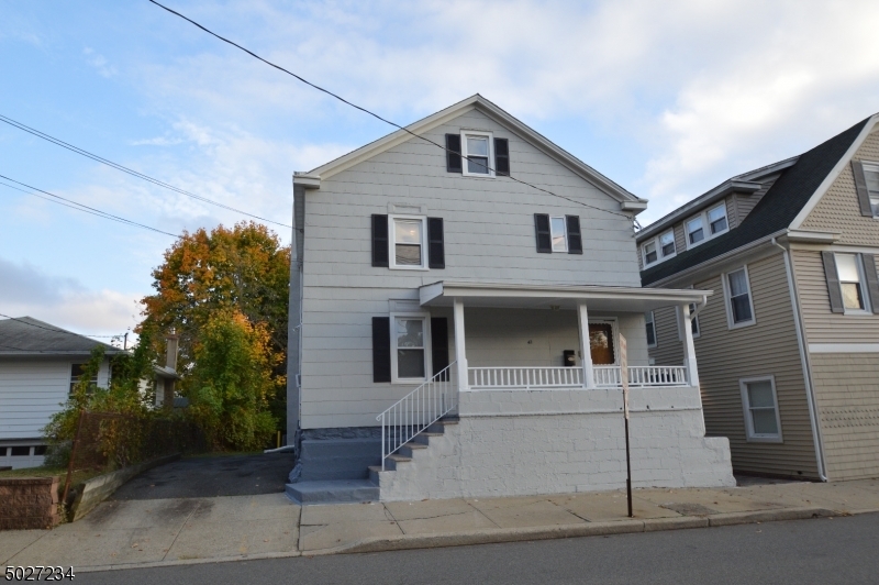 Property Photo:  42 Maple Ave  NJ 07866 