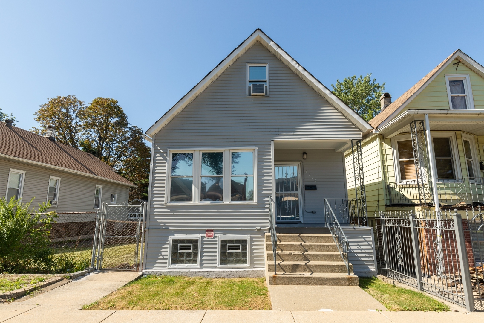 Property Photo:  8378 S Baltimore Avenue  IL 60617 