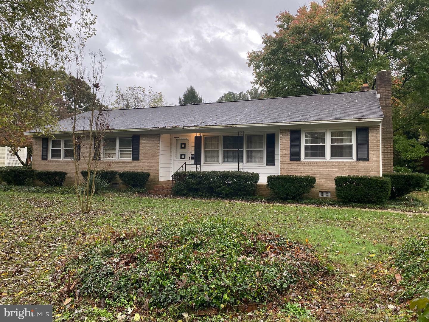 Property Photo:  302 Amherst Road  MD 21801 